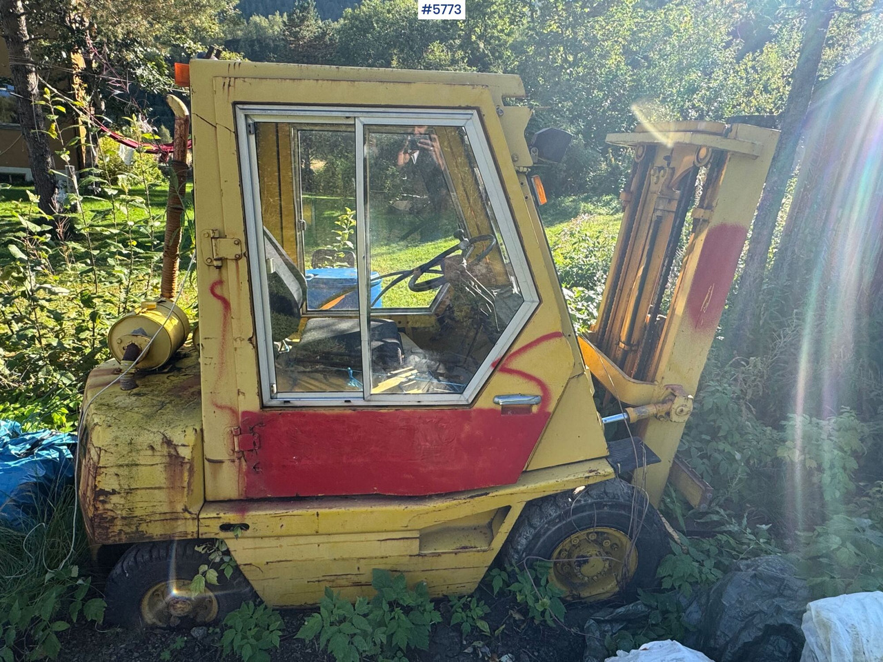 Toyota 02-3FD25 Truck. Repair object - Carretilla elevadora: foto 1 Toyota 02-3FD25 Truck. Repair object - Carretilla elevadora: foto 1