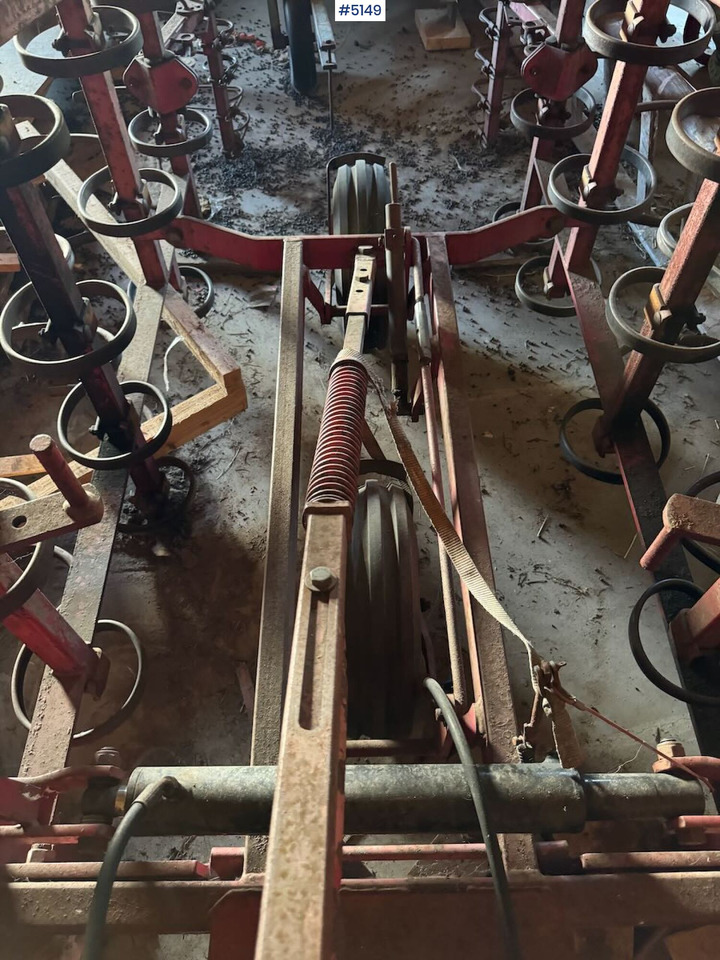 Väderstad harrow, 3.3 meters - Equipo para trabajo del suelo: foto 3 Väderstad harrow, 3.3 meters - Equipo para trabajo del suelo: foto 3
