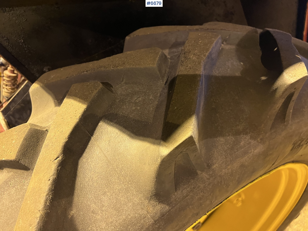 Volvo T430K traktor m/ frontlaster og skuffe - Tractor: foto 4 Volvo T430K traktor m/ frontlaster og skuffe - Tractor: foto 4