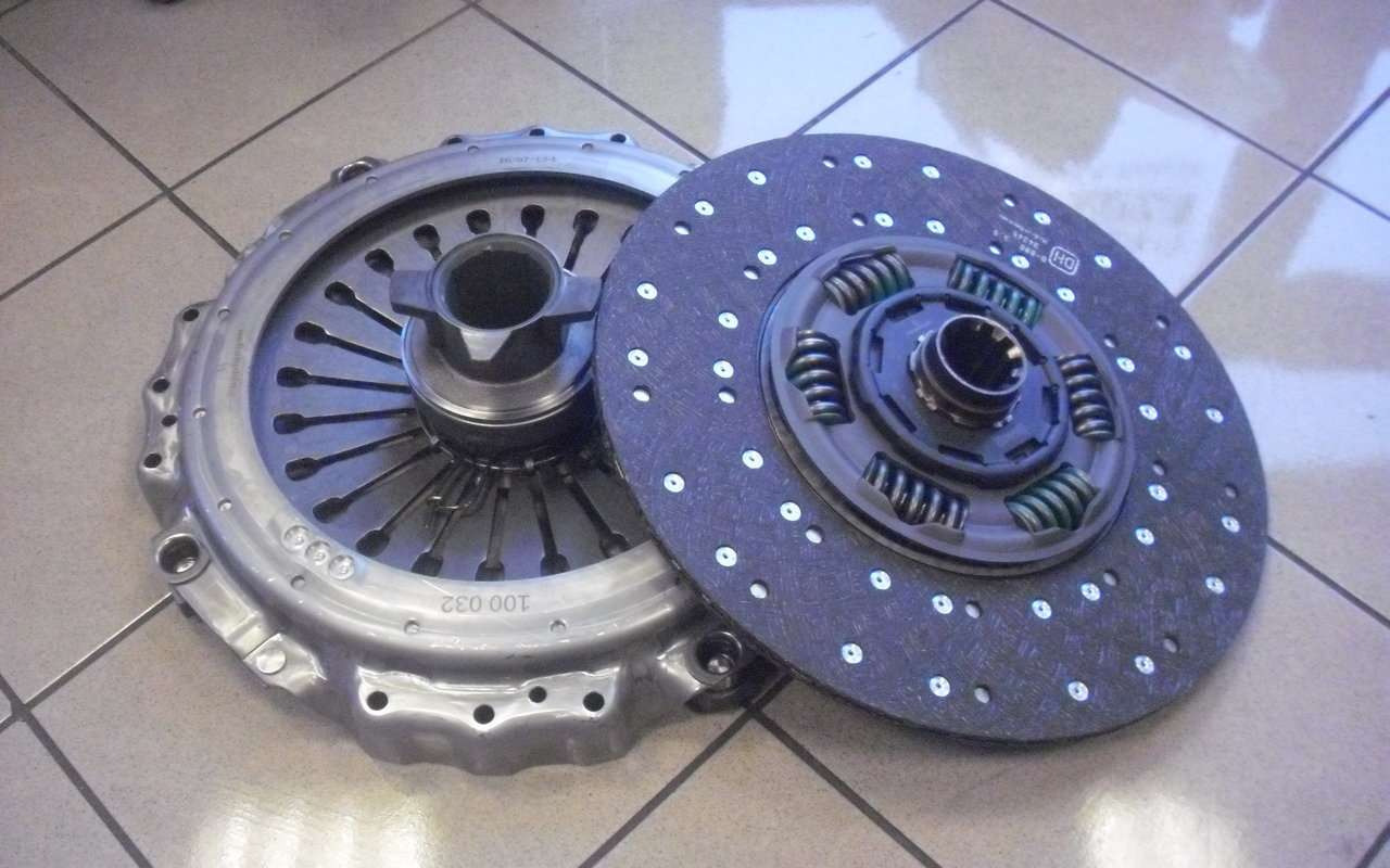 Motor y piezas para Camión MAN different spares All models: foto 8
