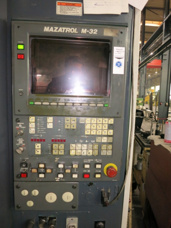 MAZAK AJV-35/240 - Fresadora: foto 5 MAZAK AJV-35/240 - Fresadora: foto 5