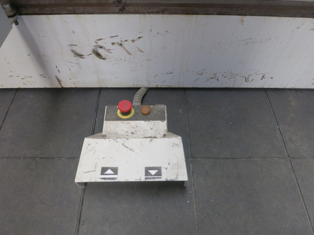 TRUMPF Trubent 3120 - Prensa plegadora: foto 3 TRUMPF Trubent 3120 - Prensa plegadora: foto 3