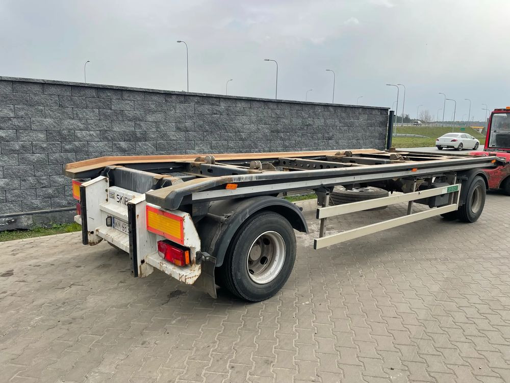 STT-SKIBICKI PK-18 przyczepa kontenery - Remolque multilift/ Portacontenedores de cadenas: foto 3 STT-SKIBICKI PK-18 przyczepa kontenery - Remolque multilift/ Portacontenedores de cadenas: foto 3