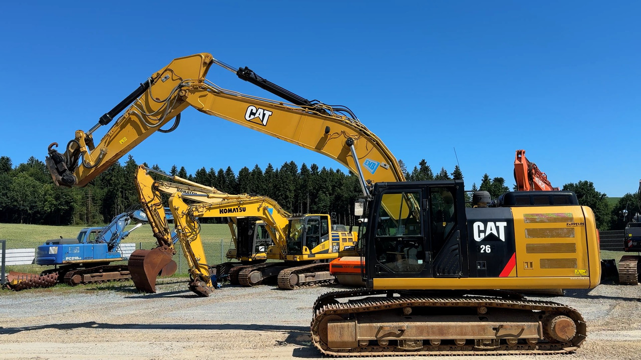 CATERPILLAR 326F - Excavadora de cadenas: foto 1 CATERPILLAR 326F - Excavadora de cadenas: foto 1