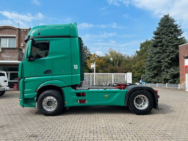 Mercedes-Benz 1851 Actros SZM mit Kipper-Pumpe 4x2 - Cabeza tractora: foto 3 Mercedes-Benz 1851 Actros SZM mit Kipper-Pumpe 4x2 - Cabeza tractora: foto 3