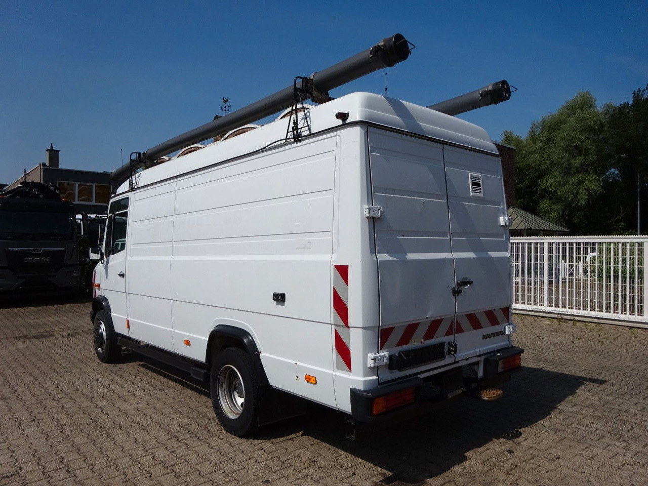Mercedes-Benz 616D Vario Kastenwagen 4x2 - Furgón: foto 4 Mercedes-Benz 616D Vario Kastenwagen 4x2 - Furgón: foto 4