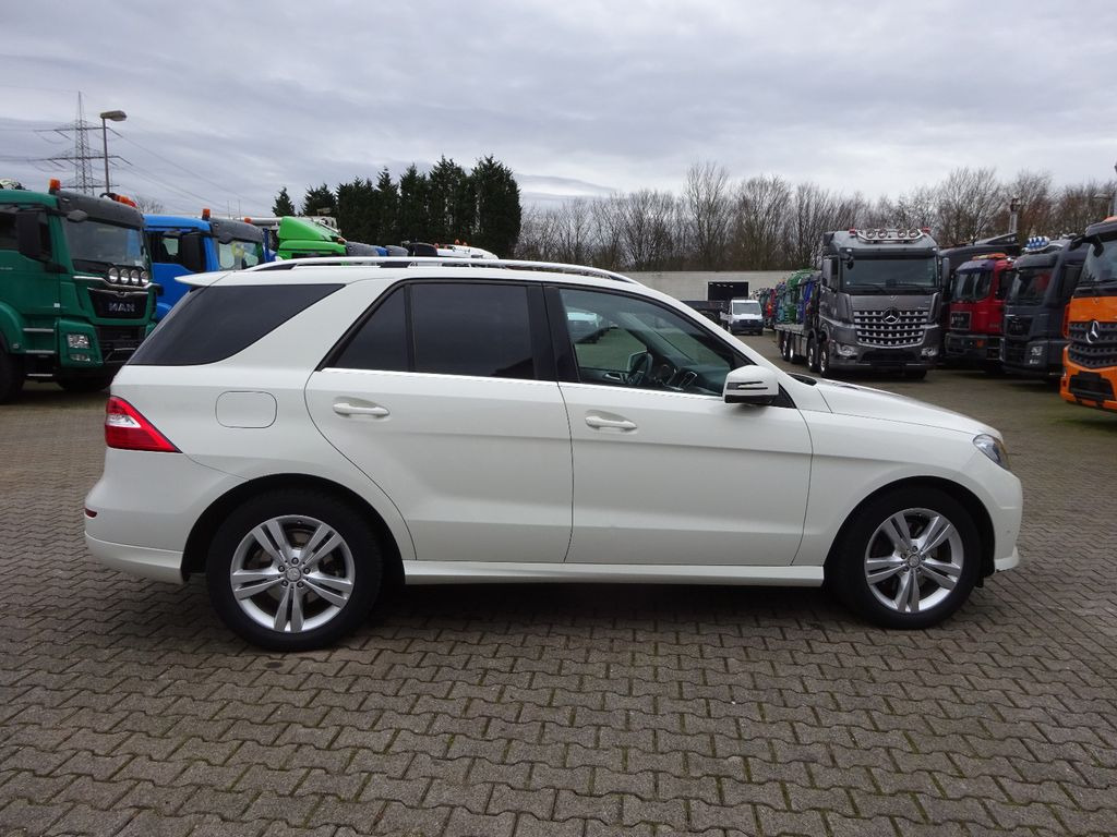 Mercedes-Benz ML 350 CDI BlueTec - SUV/ Todoterreno: foto 5 Mercedes-Benz ML 350 CDI BlueTec - SUV/ Todoterreno: foto 5