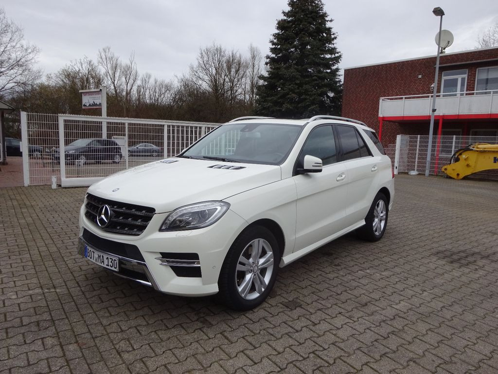 Mercedes-Benz ML 350 CDI BlueTec - SUV/ Todoterreno: foto 1 Mercedes-Benz ML 350 CDI BlueTec - SUV/ Todoterreno: foto 1