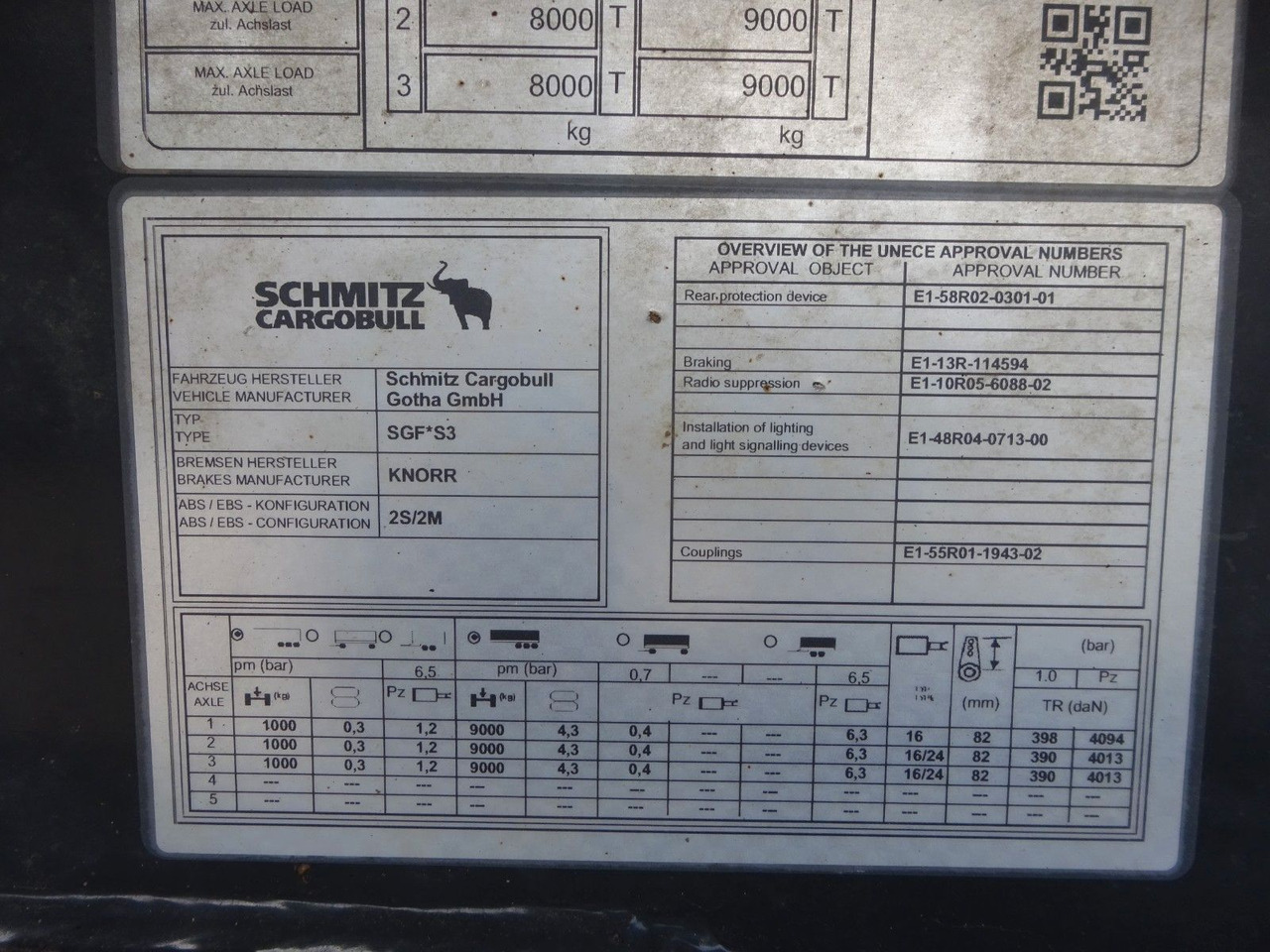 Semirremolque volquete Schmitz Cargobull SGF S3 Kipp Auflieger Mulde mit 3 Achsen: foto 8