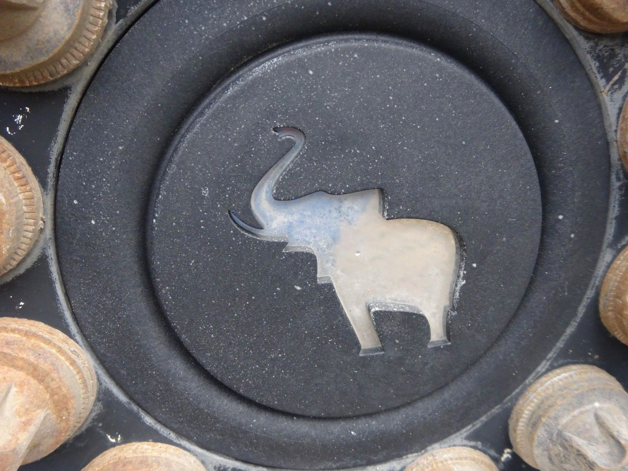 Semirremolque volquete Schmitz Cargobull SGF S3 Kipp Auflieger Mulde mit 3 Achsen: foto 11