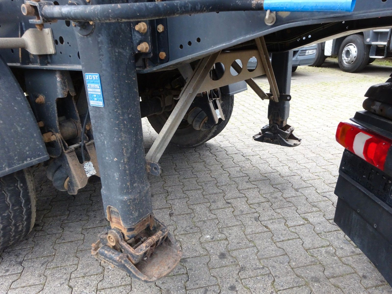 Semirremolque volquete Schmitz Cargobull SGF S3 Kipp Auflieger Mulde mit 3 Achsen: foto 12