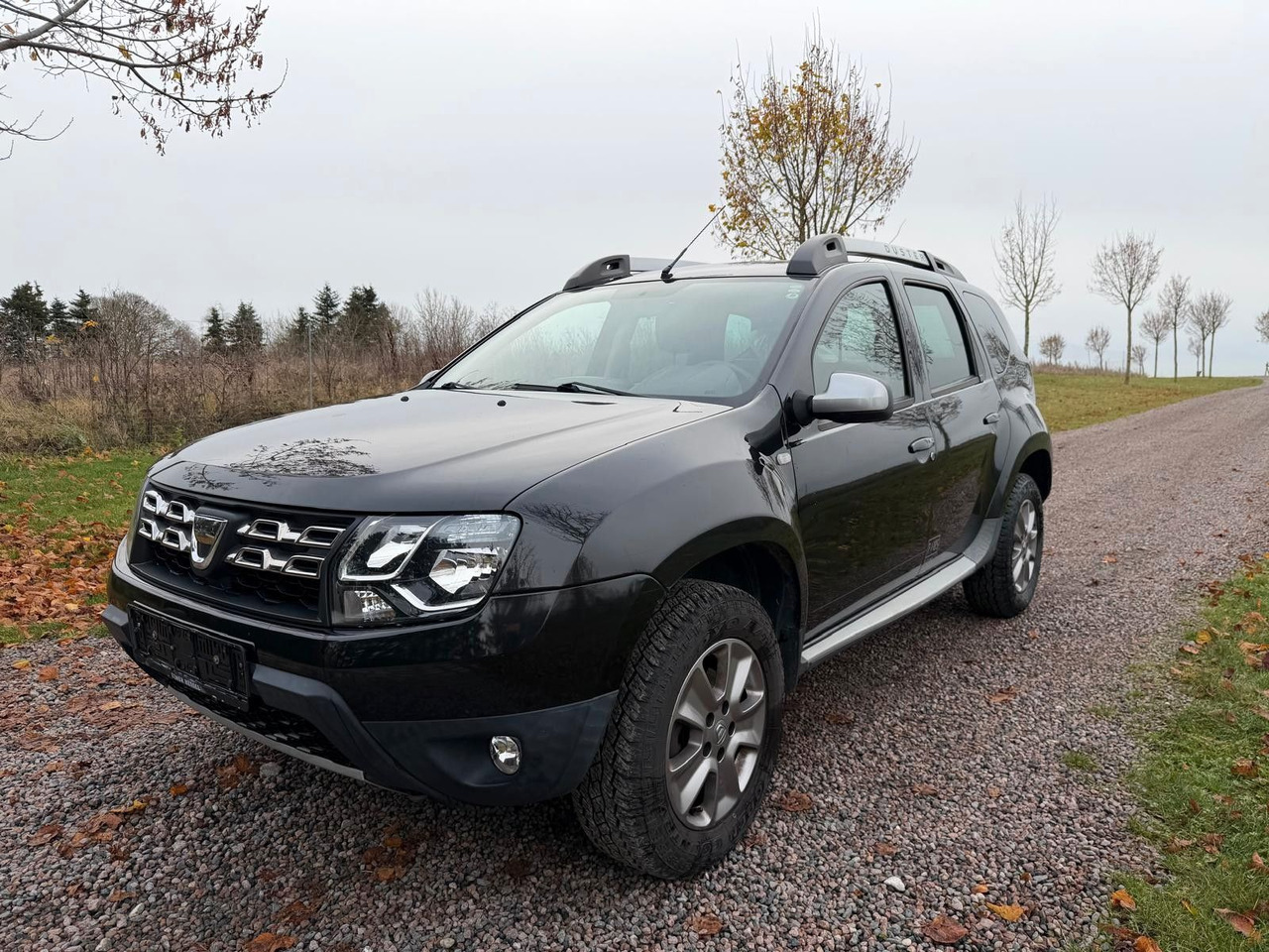 Dacia Duster I Laureate 1.5 DCI *nur 55 000km! - Furgoneta de pasajeros: foto 2 Dacia Duster I Laureate 1.5 DCI *nur 55 000km! - Furgoneta de pasajeros: foto 2