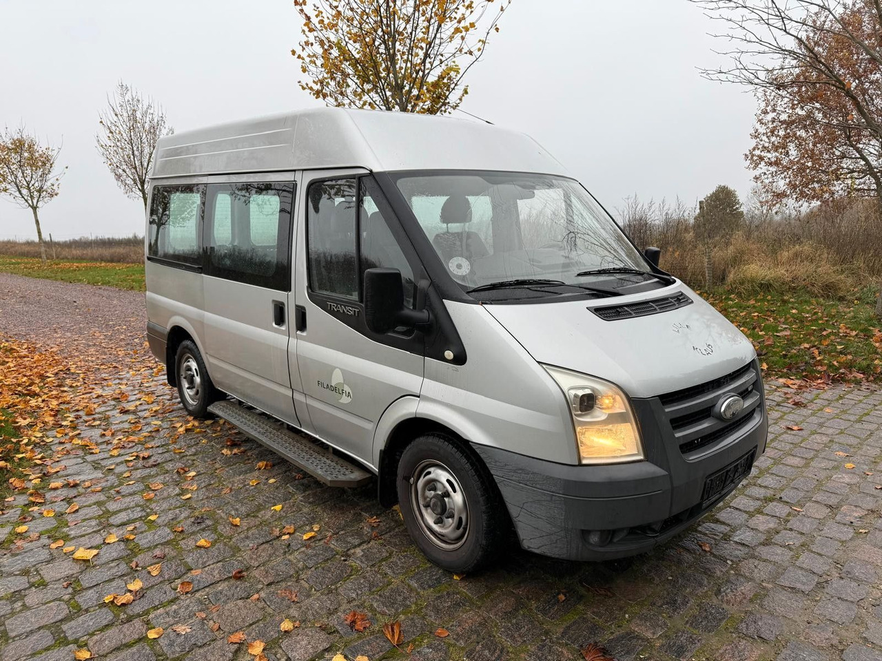 Ford Transit Kombi FT 300 High+Long *Handycap Lift* - Furgoneta de pasajeros: foto 1 Ford Transit Kombi FT 300 High+Long *Handycap Lift* - Furgoneta de pasajeros: foto 1