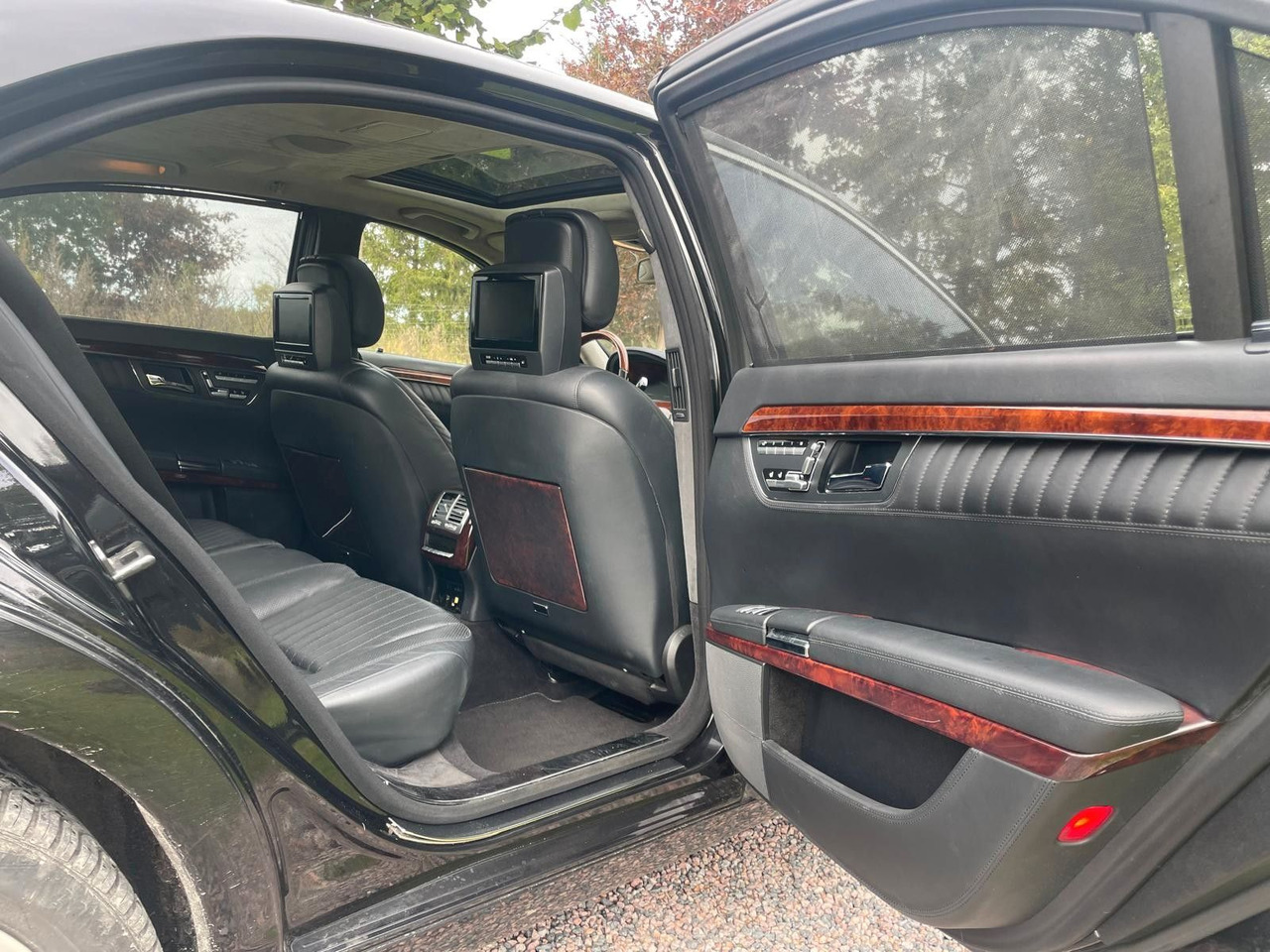 Coche familiar Mercedes-Benz S 600 S-Klasse Limousine: foto 16 Coche familiar Mercedes-Benz S 600 S-Klasse Limousine: foto 16