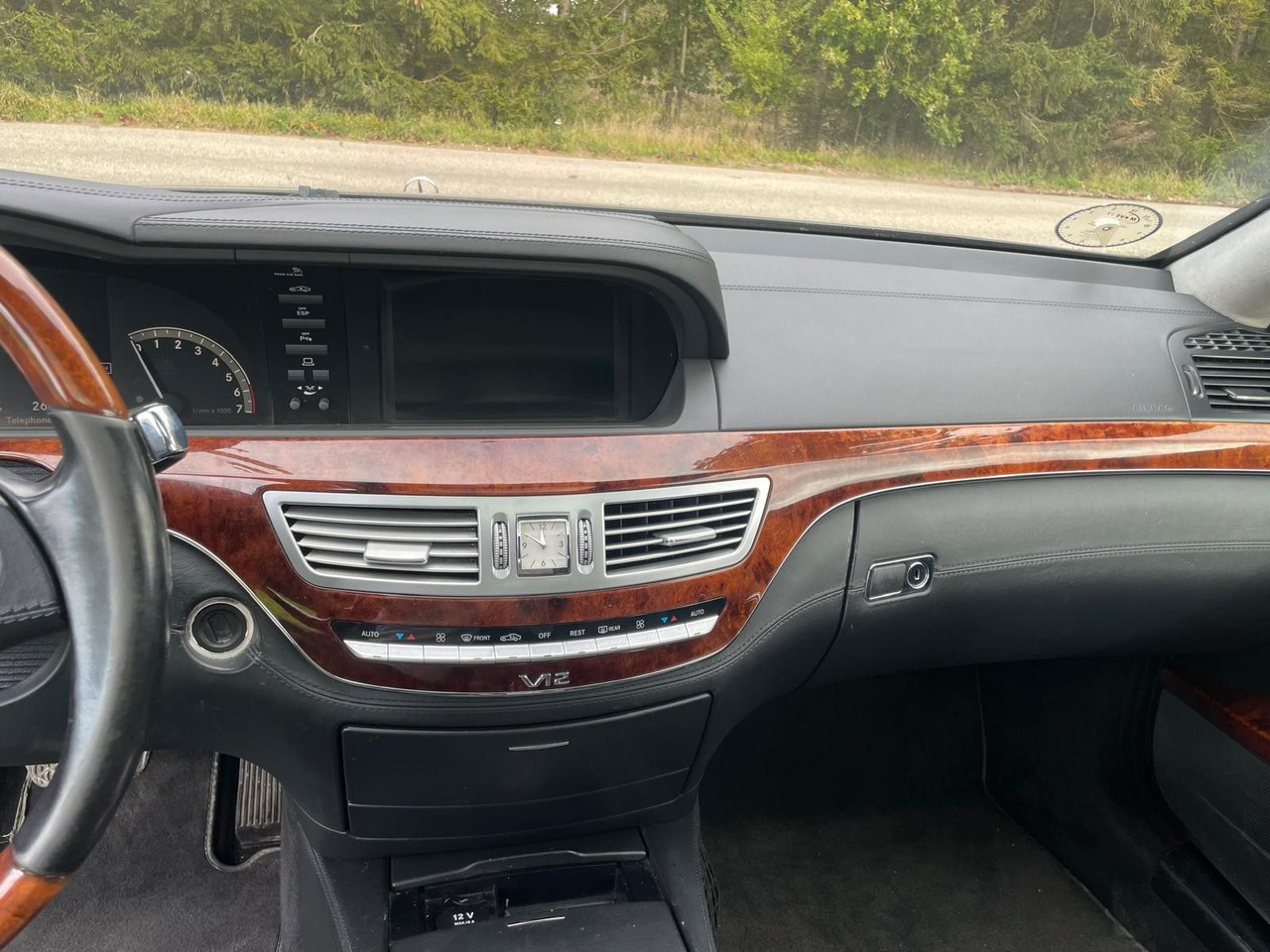 Coche familiar Mercedes-Benz S 600 S-Klasse Limousine: foto 12 Coche familiar Mercedes-Benz S 600 S-Klasse Limousine: foto 12