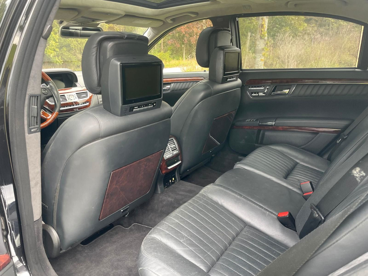 Coche familiar Mercedes-Benz S 600 S-Klasse Limousine: foto 24 Coche familiar Mercedes-Benz S 600 S-Klasse Limousine: foto 24