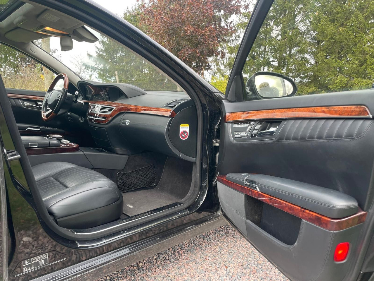 Coche familiar Mercedes-Benz S 600 S-Klasse Limousine: foto 13 Coche familiar Mercedes-Benz S 600 S-Klasse Limousine: foto 13