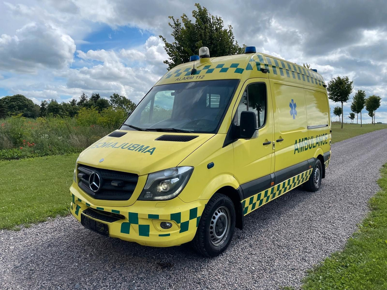Mercedes-Benz Sprinter II Kasten 316 CDI Aut *Ambulance - Ambulancia: foto 1 Mercedes-Benz Sprinter II Kasten 316 CDI Aut *Ambulance - Ambulancia: foto 1