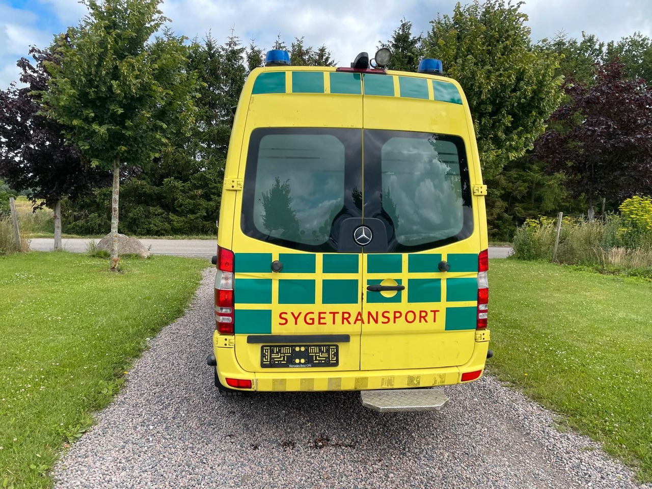 Mercedes-Benz Sprinter Kasten 316 CDI Aut - Ambulancia: foto 3 Mercedes-Benz Sprinter Kasten 316 CDI Aut - Ambulancia: foto 3