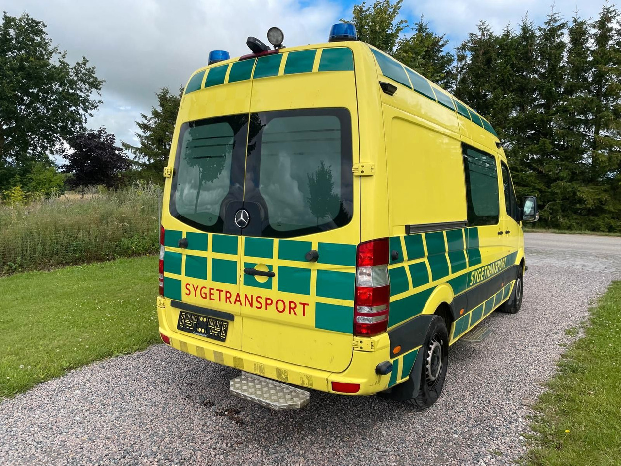 Mercedes-Benz Sprinter Kasten 316 CDI Aut - Ambulancia: foto 4 Mercedes-Benz Sprinter Kasten 316 CDI Aut - Ambulancia: foto 4