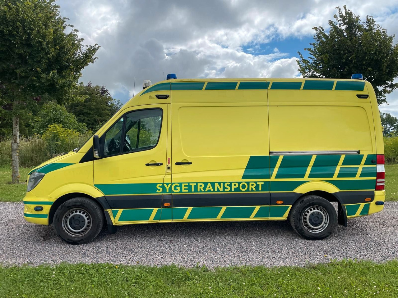 Mercedes-Benz Sprinter Kasten 316 CDI Aut - Ambulancia: foto 2 Mercedes-Benz Sprinter Kasten 316 CDI Aut - Ambulancia: foto 2