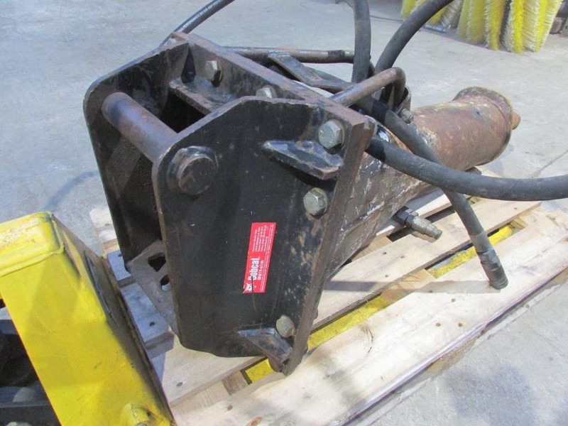 Bobcat Montabert HB 1180 Hydraulikhammer 4.500 EUR - Martillo hidráulico para Maquinaria de construcción: foto 4 Bobcat Montabert HB 1180 Hydraulikhammer 4.500 EUR - Martillo hidráulico para Maquinaria de construcción: foto 4