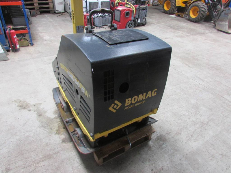 Bomag BPR 100/80 D 8.500 EUR Rüttelplatte - Plancha reversible: foto 5 Bomag BPR 100/80 D 8.500 EUR Rüttelplatte - Plancha reversible: foto 5