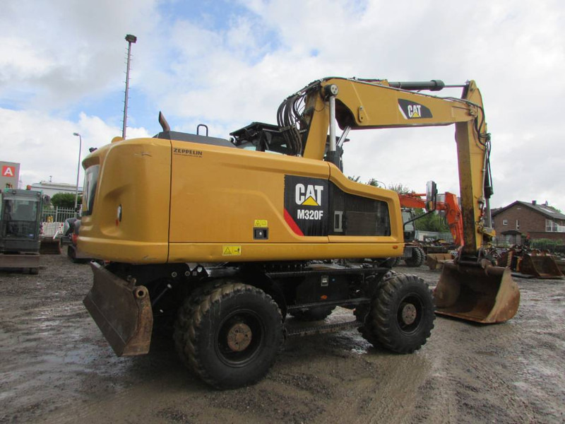 Cat M 320 F Mobilbagger 69.500 EUR / AC - Excavadora de ruedas: foto 5 Cat M 320 F Mobilbagger 69.500 EUR / AC - Excavadora de ruedas: foto 5