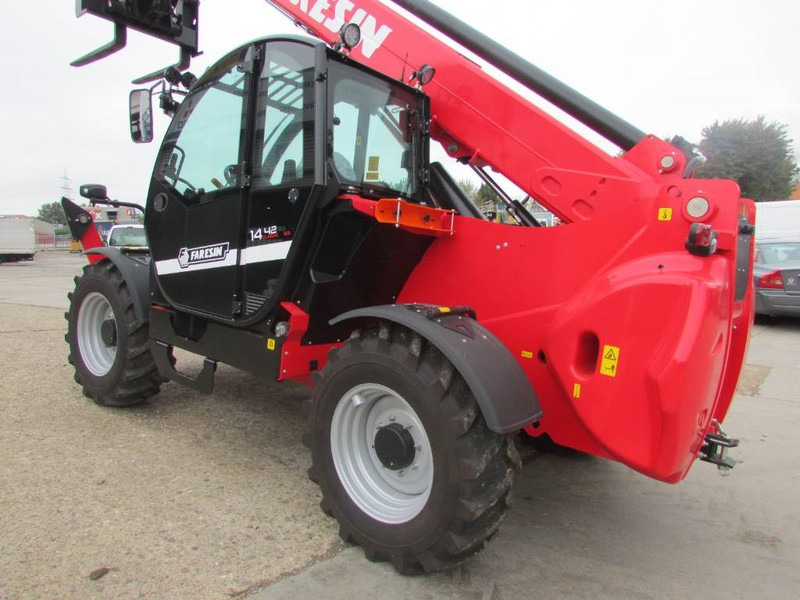 Faresin 14.42 Classic 55 Teleskoplader 57.500 € - Manipulador telescópico: foto 4 Faresin 14.42 Classic 55 Teleskoplader 57.500 € - Manipulador telescópico: foto 4
