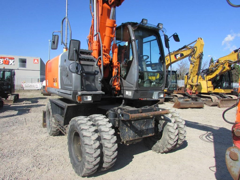 Hitachi ZX 140 W-3 Mobilbagger 43.000 EUR / Klima - Excavadora de ruedas: foto 5 Hitachi ZX 140 W-3 Mobilbagger 43.000 EUR / Klima - Excavadora de ruedas: foto 5