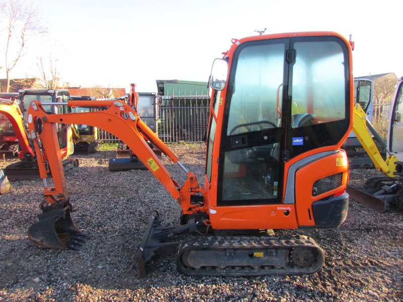 Kubota KX 016-4 Minibagger 16.000 EUR - Miniexcavadora: foto 1 Kubota KX 016-4 Minibagger 16.000 EUR - Miniexcavadora: foto 1