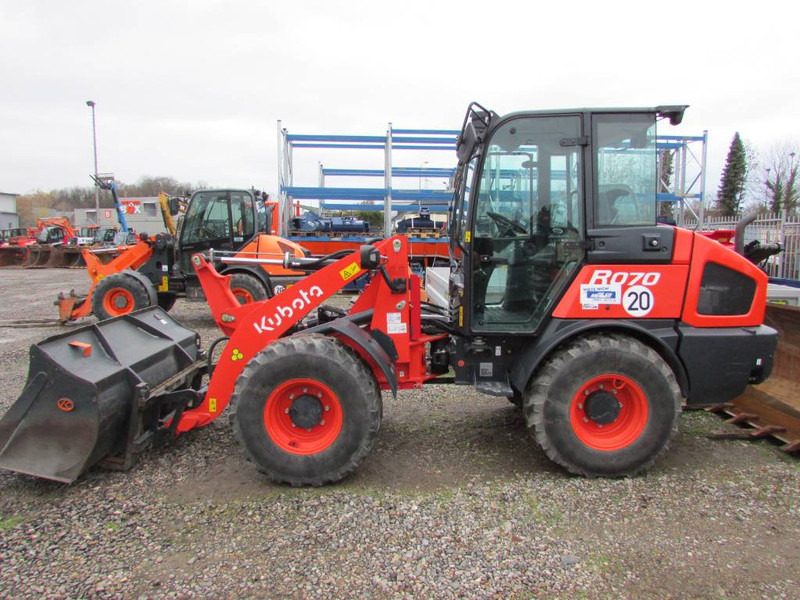 Kubota R 070 Radlader 35.800 EUR - Cargadora de ruedas: foto 1 Kubota R 070 Radlader 35.800 EUR - Cargadora de ruedas: foto 1