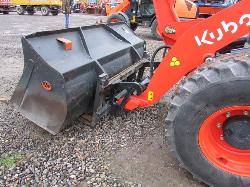 Kubota R 070 Radlader 35.800 EUR - Cargadora de ruedas: foto 2 Kubota R 070 Radlader 35.800 EUR - Cargadora de ruedas: foto 2