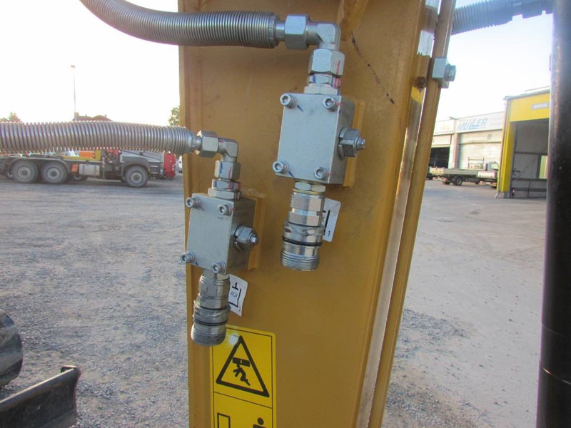 Sany SY 50 U Minibagger / AC / 31.000 EUR - Miniexcavadora: foto 4 Sany SY 50 U Minibagger / AC / 31.000 EUR - Miniexcavadora: foto 4