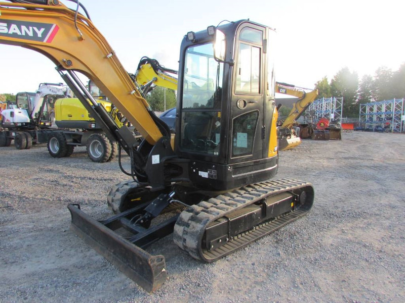 Sany SY 50 U Minibagger / AC / 31.000 EUR - Miniexcavadora: foto 2 Sany SY 50 U Minibagger / AC / 31.000 EUR - Miniexcavadora: foto 2
