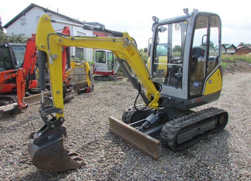 WACKER NEUSON ET 24 Minibagger 26.500 EUR - Miniexcavadora: foto 2 WACKER NEUSON ET 24 Minibagger 26.500 EUR - Miniexcavadora: foto 2