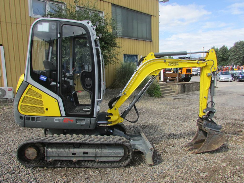 WACKER NEUSON ET 24 Minibagger 26.500 EUR - Miniexcavadora: foto 5 WACKER NEUSON ET 24 Minibagger 26.500 EUR - Miniexcavadora: foto 5