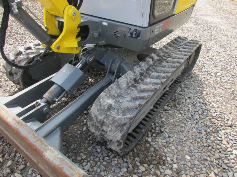 WACKER NEUSON ET 24 Minibagger 26.500 EUR - Miniexcavadora: foto 3 WACKER NEUSON ET 24 Minibagger 26.500 EUR - Miniexcavadora: foto 3