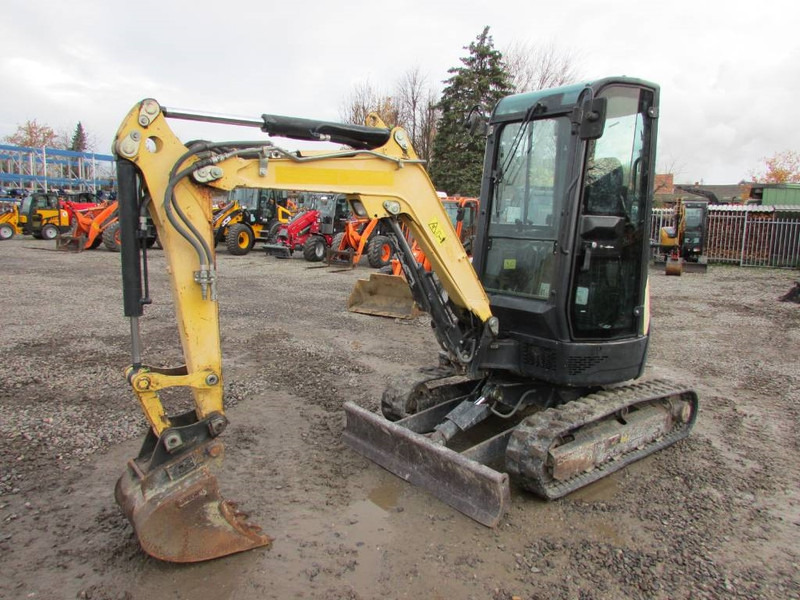 Yanmar Vio 25-4 Minibagger 19.500 EUR - Miniexcavadora: foto 2 Yanmar Vio 25-4 Minibagger 19.500 EUR - Miniexcavadora: foto 2