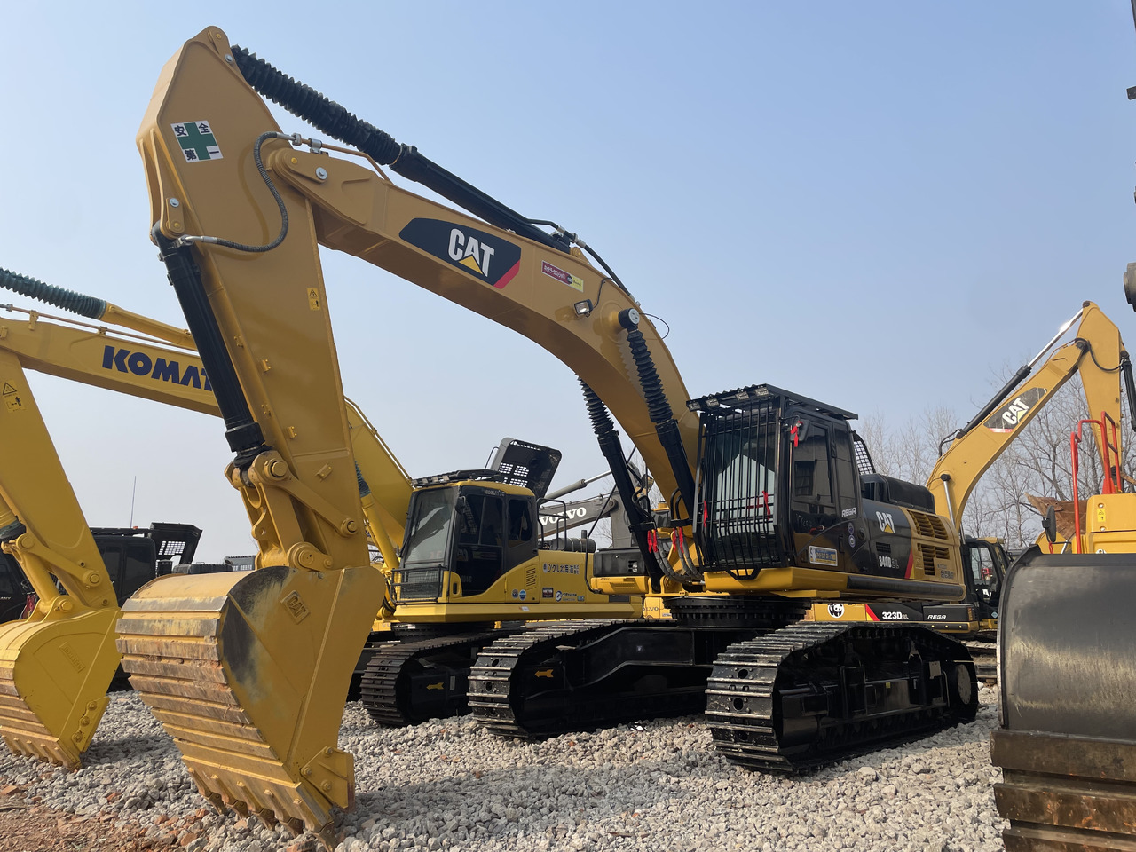 CATERPILLAR 340DL - Excavadora de cadenas: foto 2 CATERPILLAR 340DL - Excavadora de cadenas: foto 2