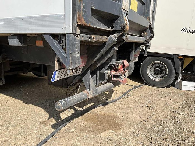 Camión frigorífico Volvo FM9: foto 10