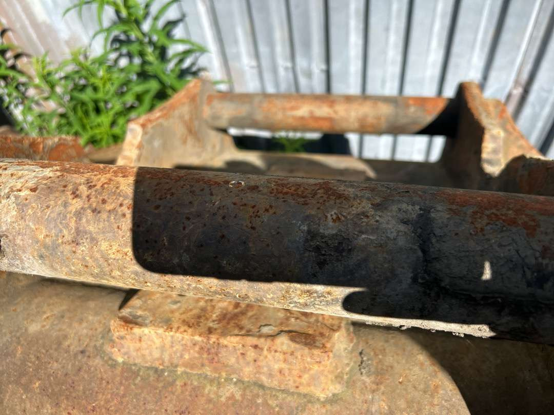Tann skuffe fra Gjerstad S 70 feste - Implemento para Maquinaria de construcción: foto 4 Tann skuffe fra Gjerstad S 70 feste - Implemento para Maquinaria de construcción: foto 4