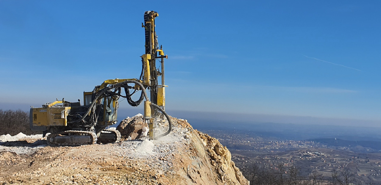 Atlas Copco F7-10 - Perforadora: foto 1 Atlas Copco F7-10 - Perforadora: foto 1