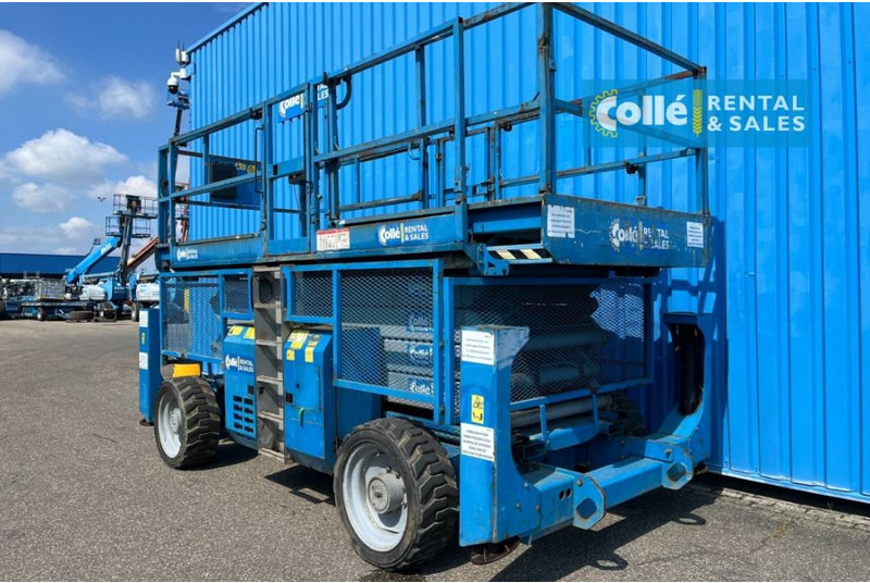 Genie GS 4390 RT | 2008 - Plataforma de tijeras: foto 3 Genie GS 4390 RT | 2008 - Plataforma de tijeras: foto 3