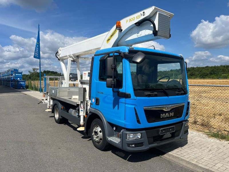 Palfinger P 300 KS | 2015 - Camión con plataforma elevadora: foto 2 Palfinger P 300 KS | 2015 - Camión con plataforma elevadora: foto 2
