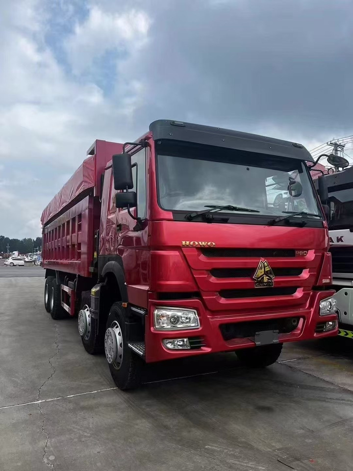 HOWO - Camión volquete: foto 1 HOWO - Camión volquete: foto 1