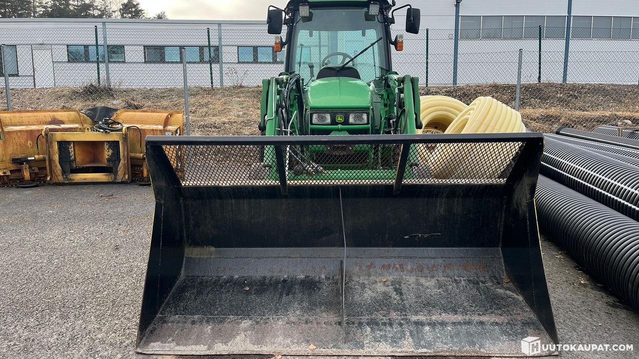 John Deere 4520, 2009, tractor, Porvoo - Tractor: foto 3 John Deere 4520, 2009, tractor, Porvoo - Tractor: foto 3