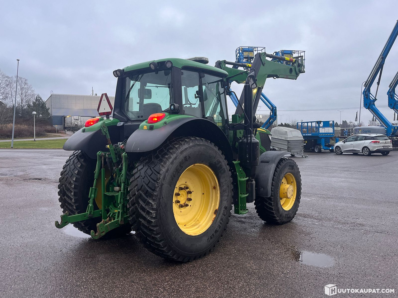 John Deere 6155M AutoQuad+ tractor with loader, 2018, Espoo - Tractor: foto 4 John Deere 6155M AutoQuad+ tractor with loader, 2018, Espoo - Tractor: foto 4