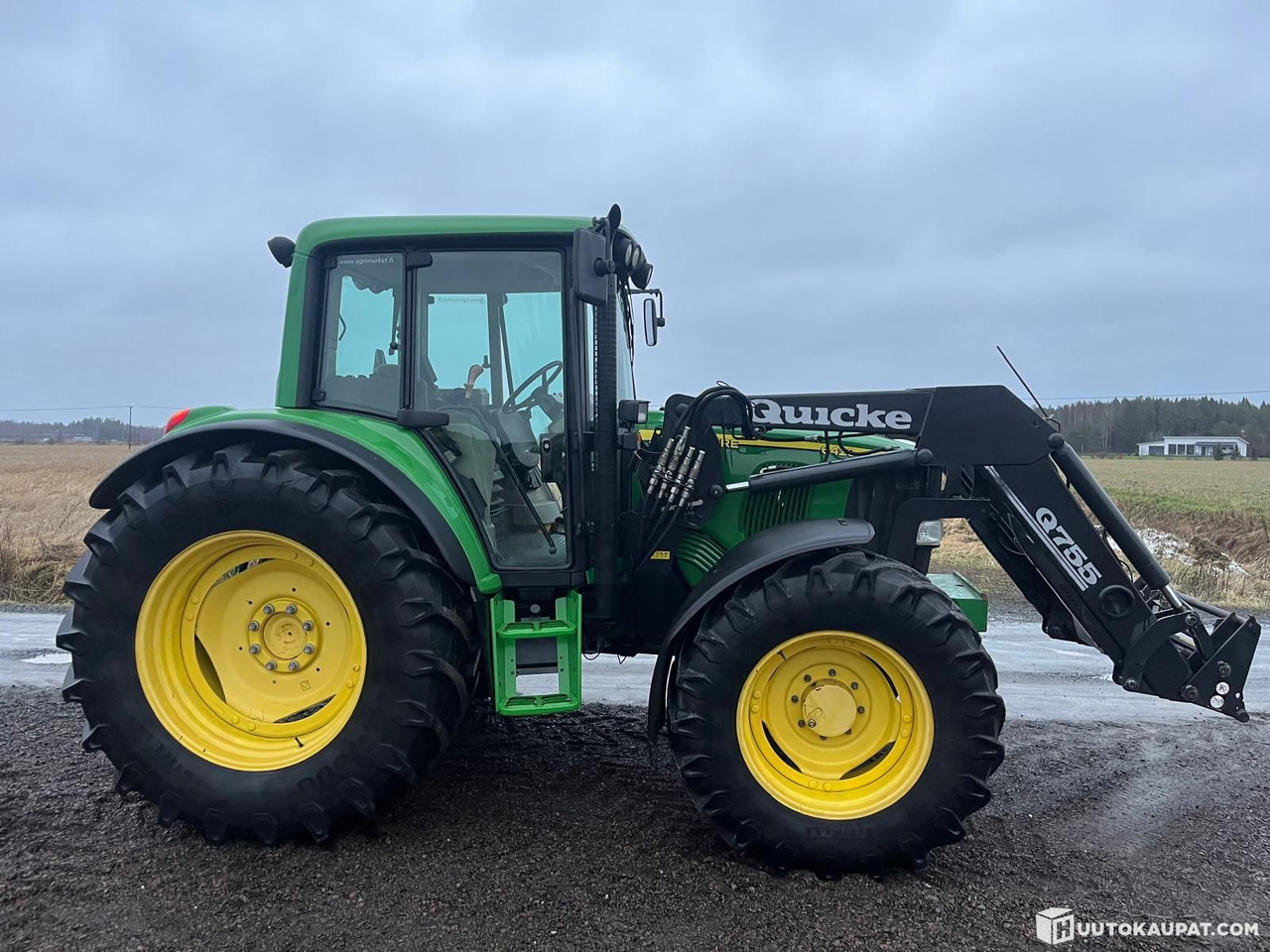 John Deere 6420-M 4x4, 2006 — 1 owner! Farm tractor., Ylivieska - Tractor: foto 3 John Deere 6420-M 4x4, 2006 — 1 owner! Farm tractor., Ylivieska - Tractor: foto 3