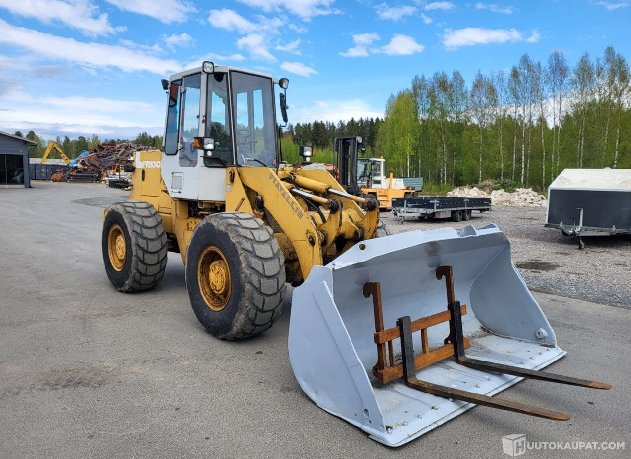 Fiat-Allis FR10B, 1991, Diesel, 7 254 h Pyöräkuormaaja, Virrat - Maquinaria de construcción: foto 4 Fiat-Allis FR10B, 1991, Diesel, 7 254 h Pyöräkuormaaja, Virrat - Maquinaria de construcción: foto 4